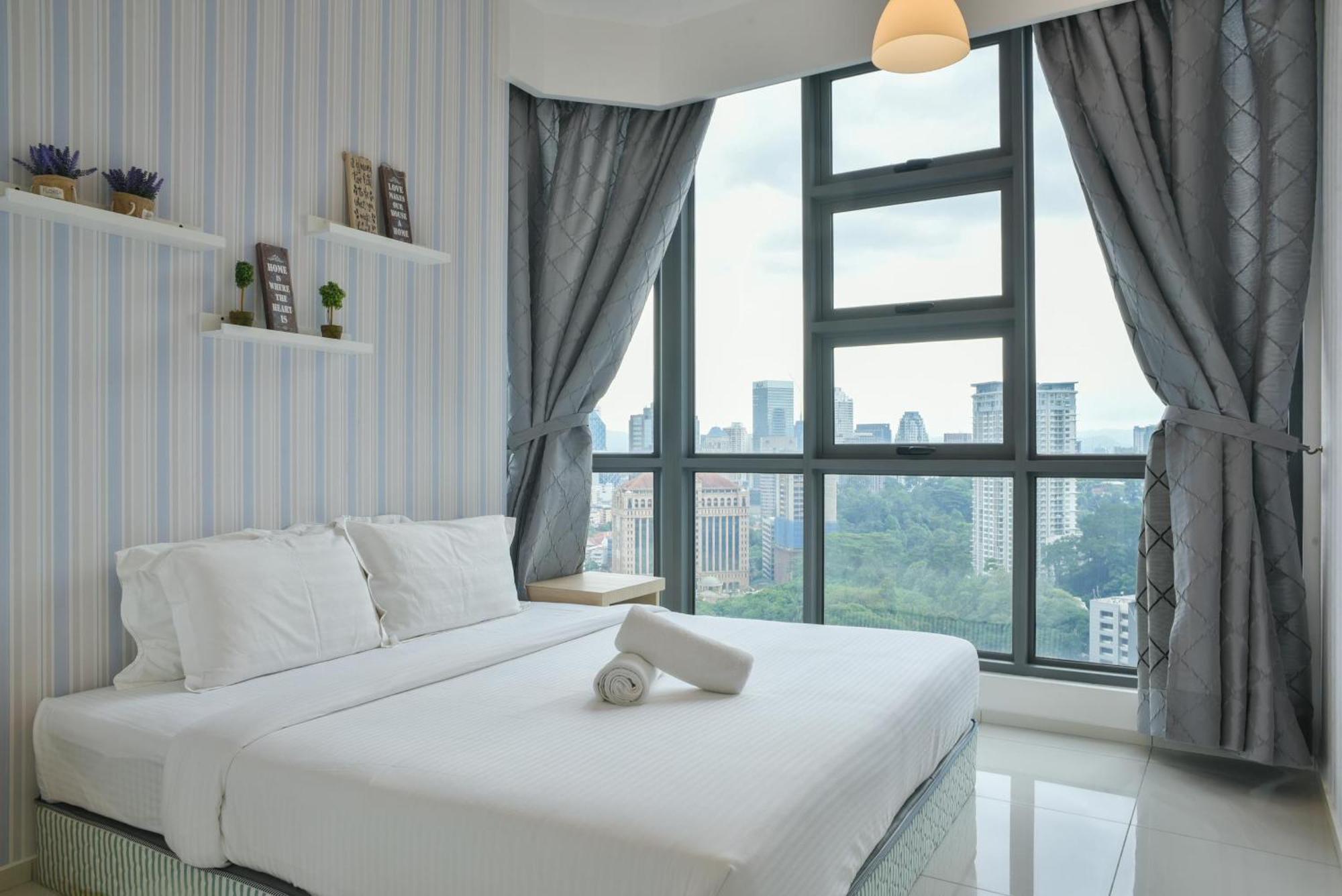 The Robertson Bukit Bintang By Wowhome Kuala Lumpur Luaran gambar